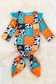  Sunflower, Star, bull skull printed baby gown. PJG65153011