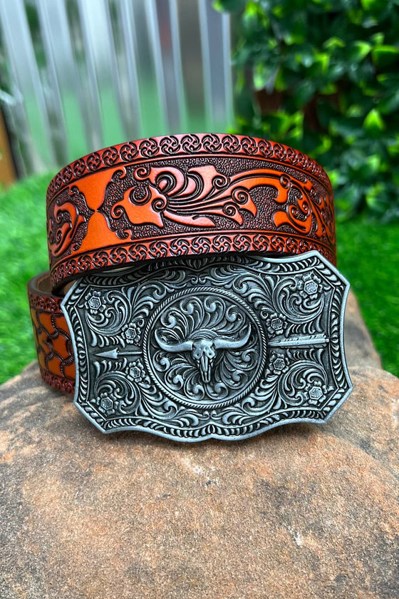 DEMASK STENCIL PRINT ON RED TONE BELT WITH LONGHORN ARROWN BUCKLE. BELT-2021