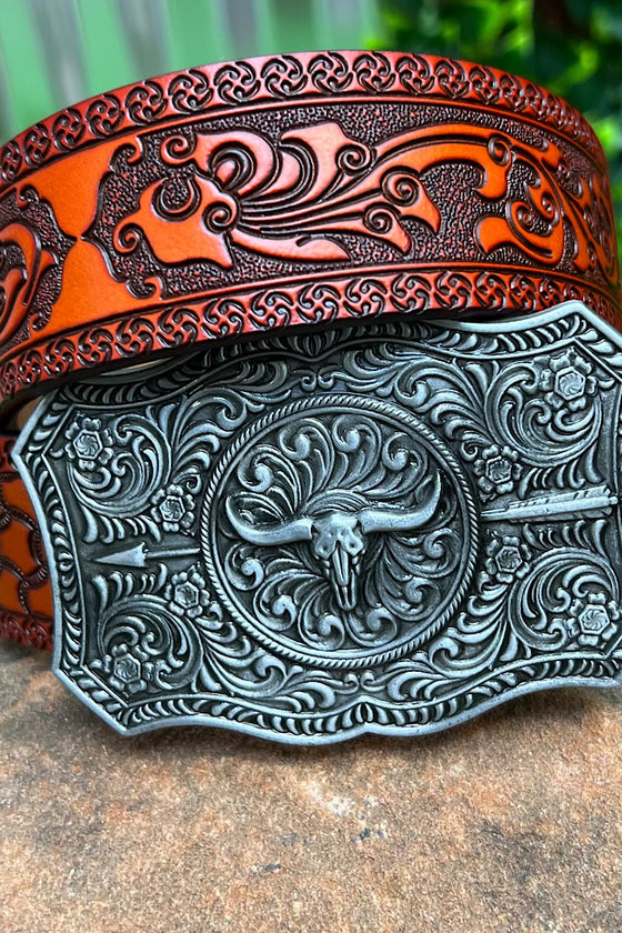 DEMASK STENCIL PRINT ON RED TONE BELT WITH LONGHORN ARROWN BUCKLE. BELT-2021