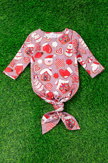  Sweet Christmas printed baby gown. PJG50133003