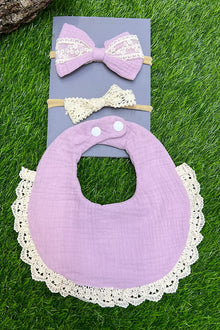  LAVENDER BABY BIB WITH CREAM HEM EMBOIDERY. 3PCS/$9.00 WZ-DLH3042K